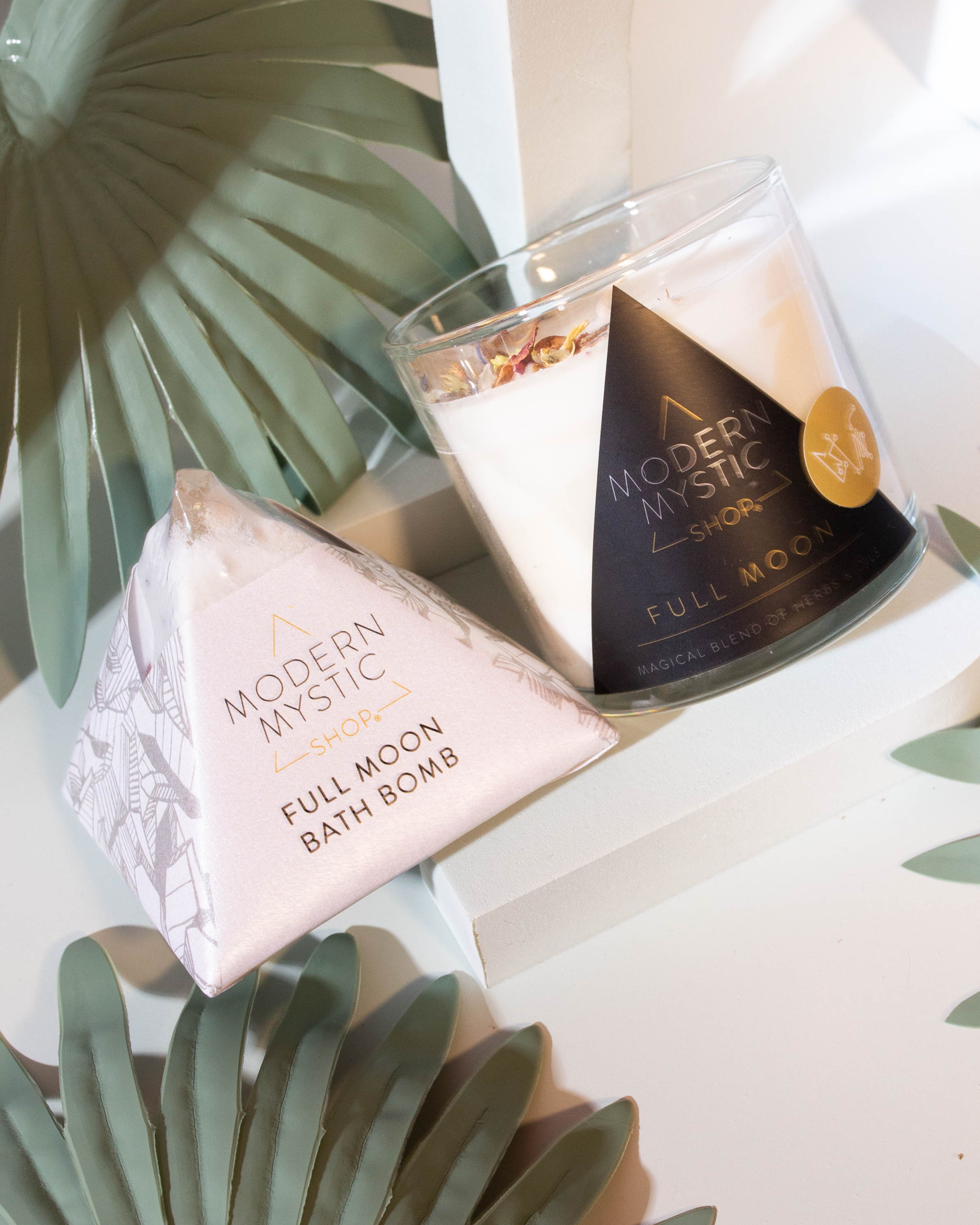 Pyramid Bath Bomb Full Moon